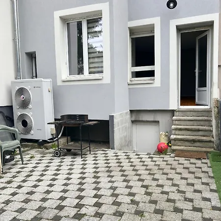 T3 Avec Jacuzzi Privatif Et Cour - * Mulhouse